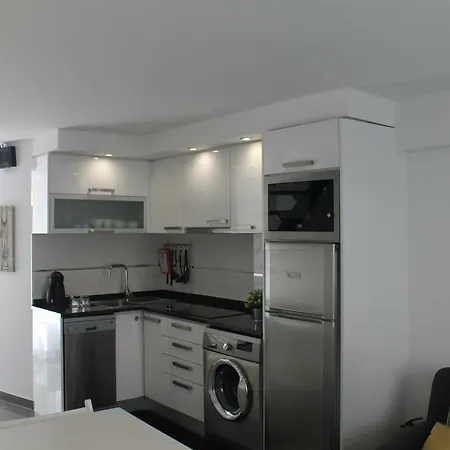 Cantinho Flores Ii * Nazare