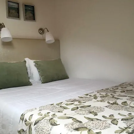 Apartment Cantinho Flores Ii *