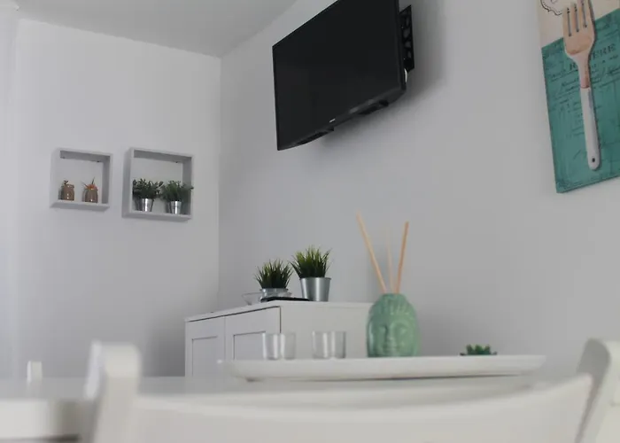 Cantinho Flores Ii * 纳扎雷