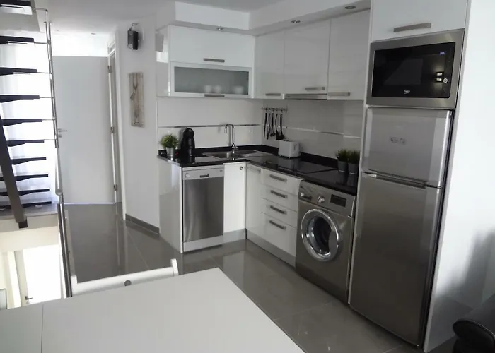 Cantinho Flores Ii 公寓